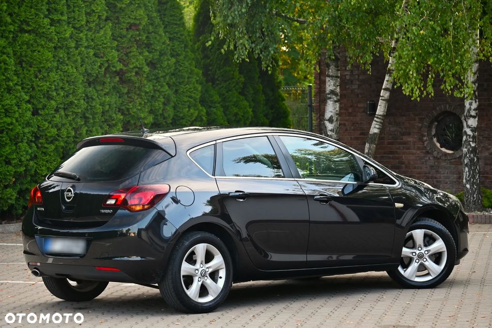 Opel Astra 1.6 Turbo Active - 21