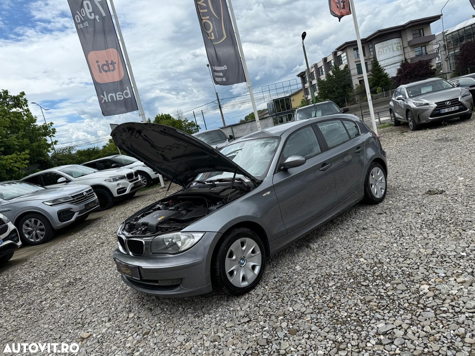 BMW Seria 1 116i - 33