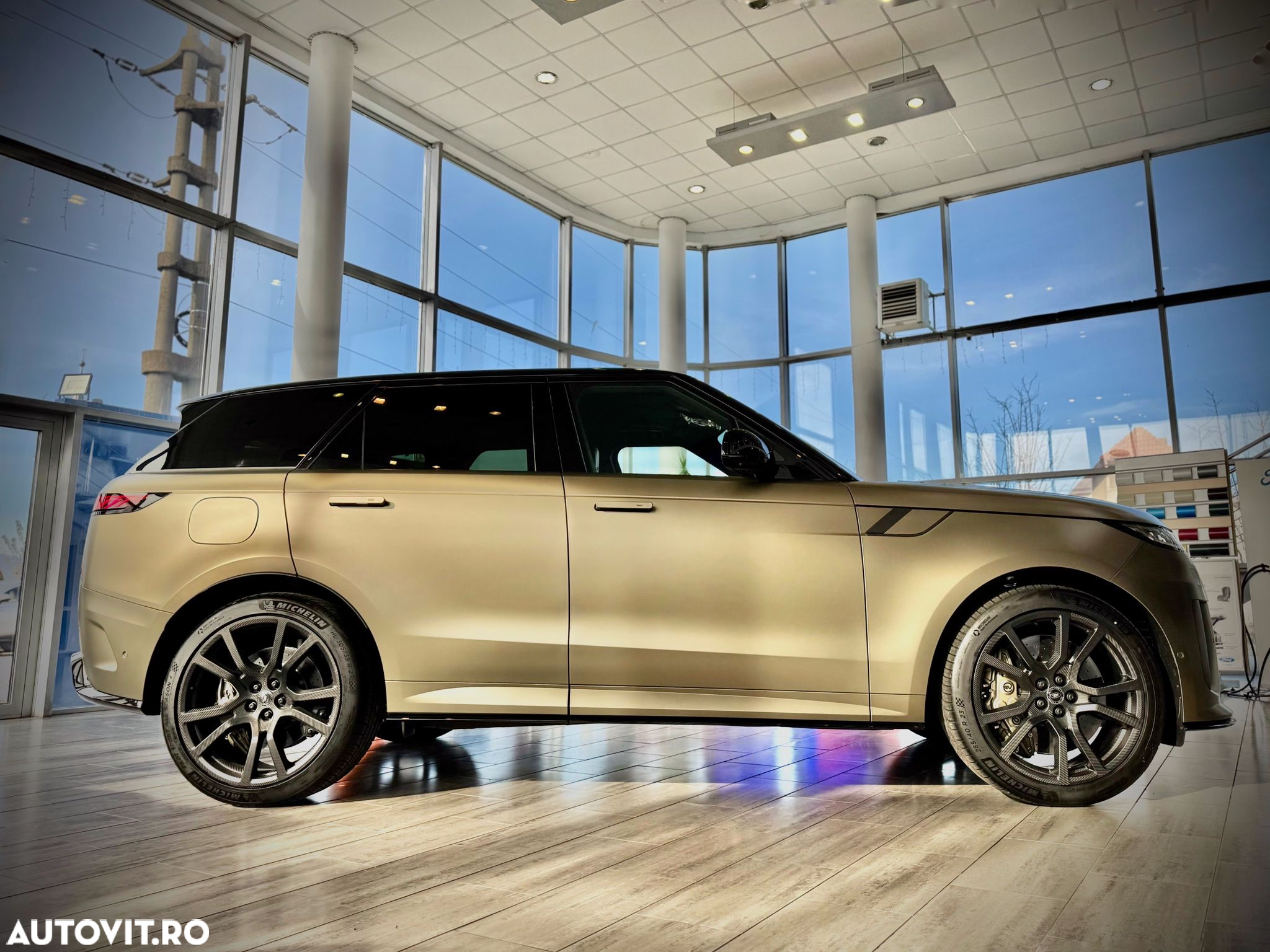 Land Rover Range Rover Sport - 7