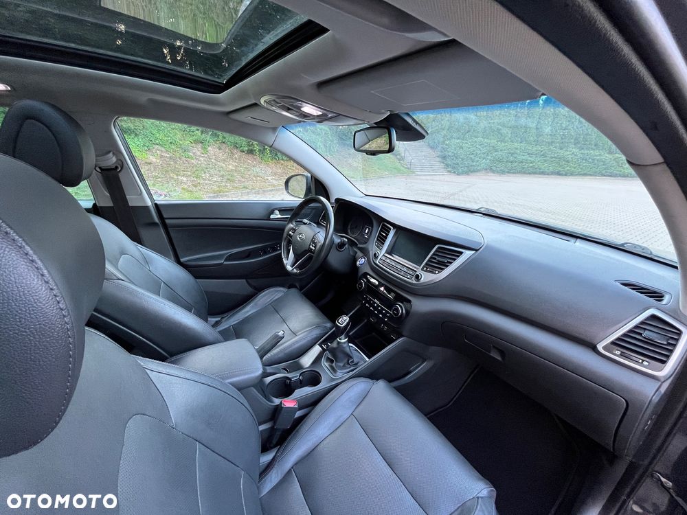 Hyundai Tucson blue 1.7 CRDi 2WD Style - 14