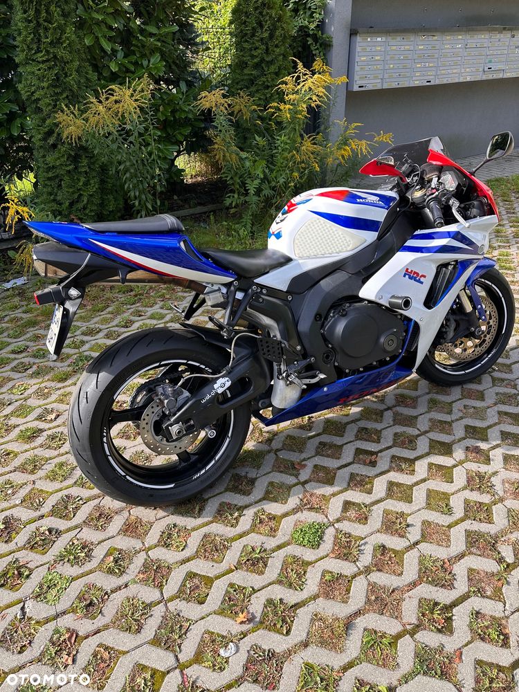 Honda CBR - 6