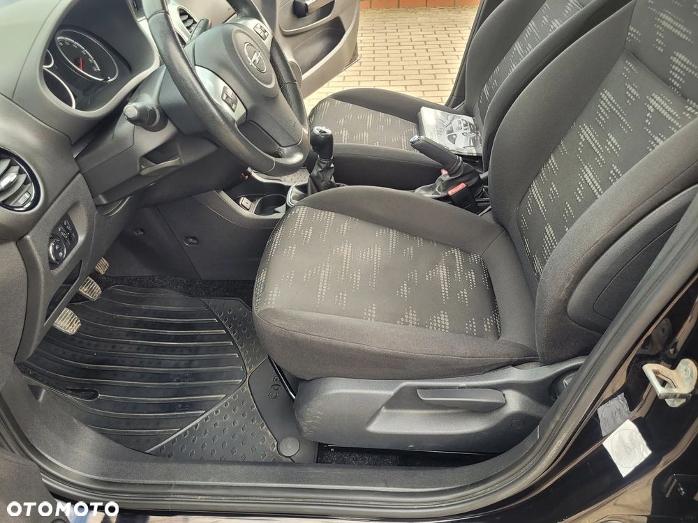 Opel Corsa 1.4 16V Satellite - 18