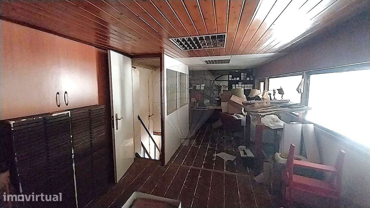 Garagem  para venda - Grande imagem: 2/13