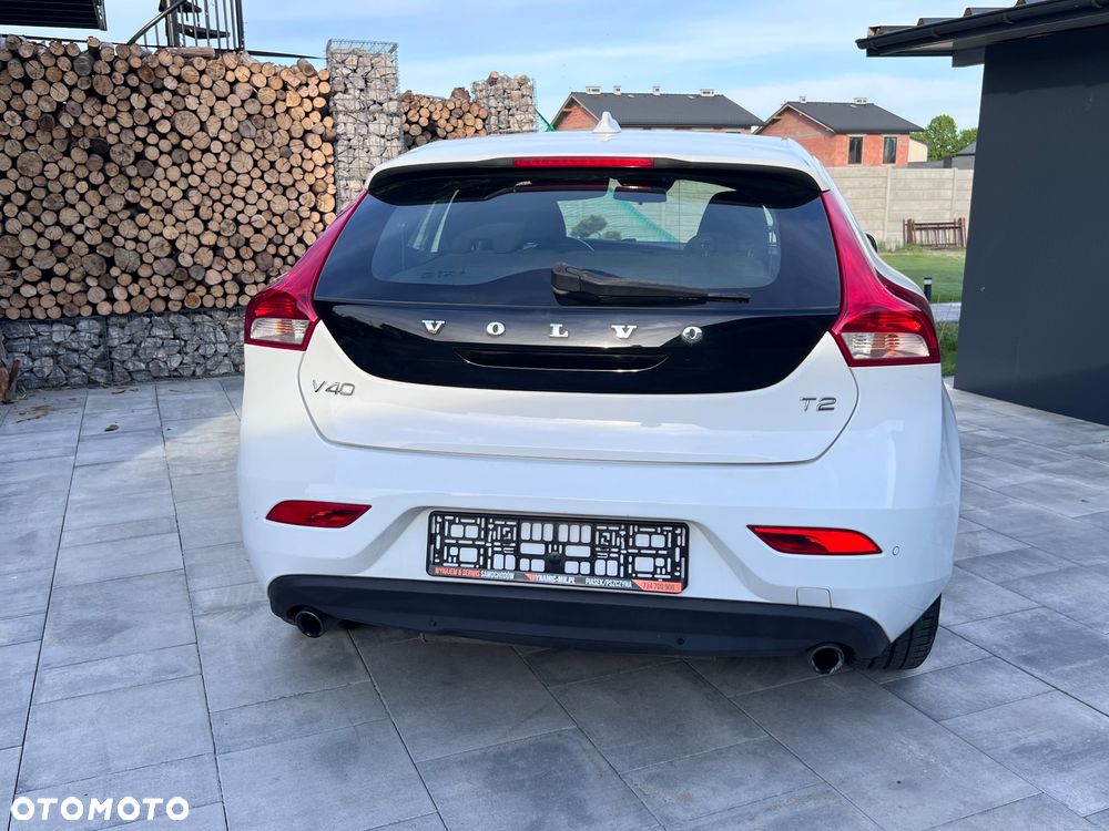 Volvo V40 T2 - 7