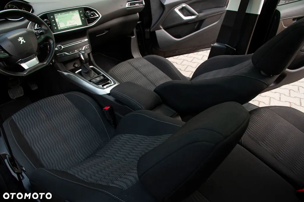 Peugeot 308 BlueHDi 150 Automatik Stop & Start Allure - 30