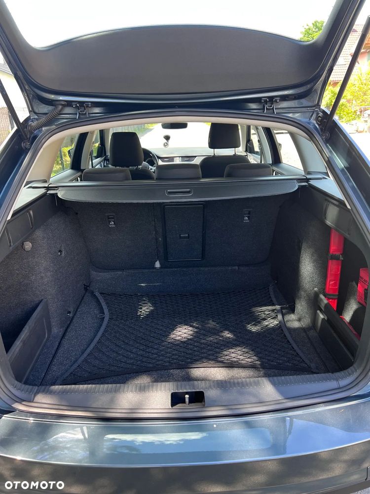 Skoda Octavia 2.0 TDI Drive DSG - 8