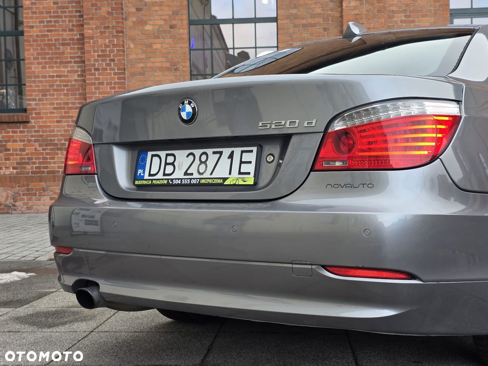 BMW Seria 5 520d Edition Lifestyle - 18