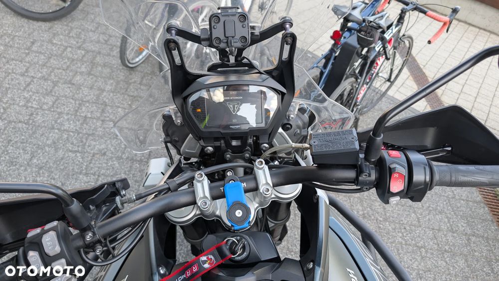Triumph Tiger - 4