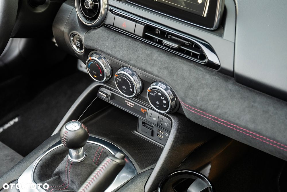 Mazda MX-5 2.0 Skyfreedom i-ELOOP - 18