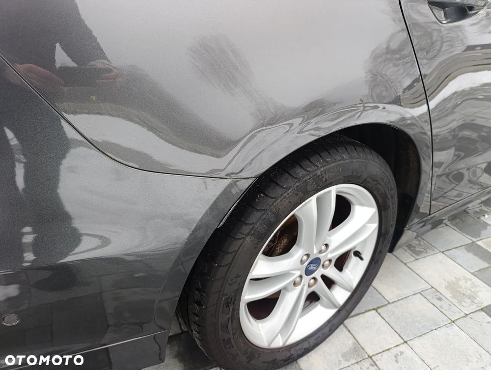 Ford Mondeo 2.0 EcoBlue Titanium - 17