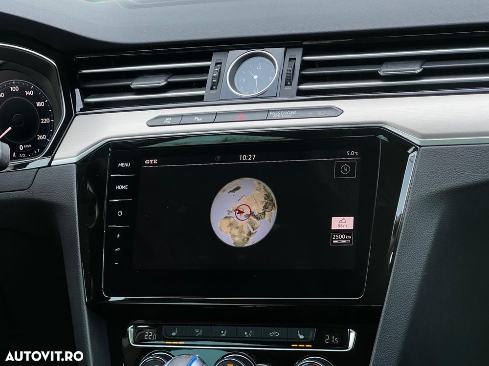 Volkswagen Passat - 10