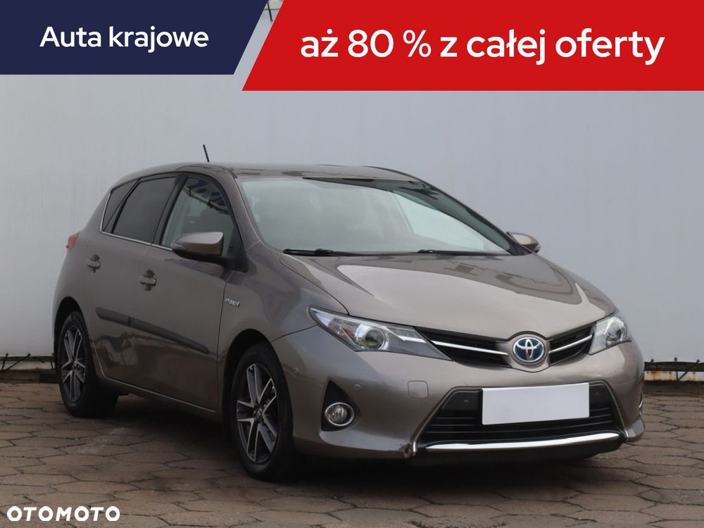 Toyota Auris 2015 photo 2