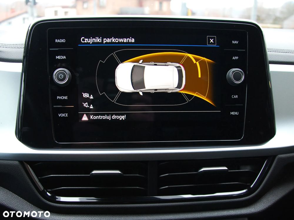 Volkswagen T-Roc 1.5 TSI Life DSG - 25