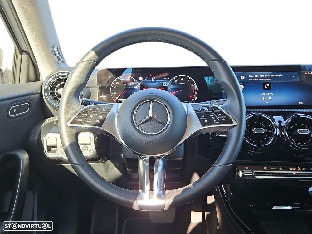 Mercedes-Benz A 200 Standard - 13