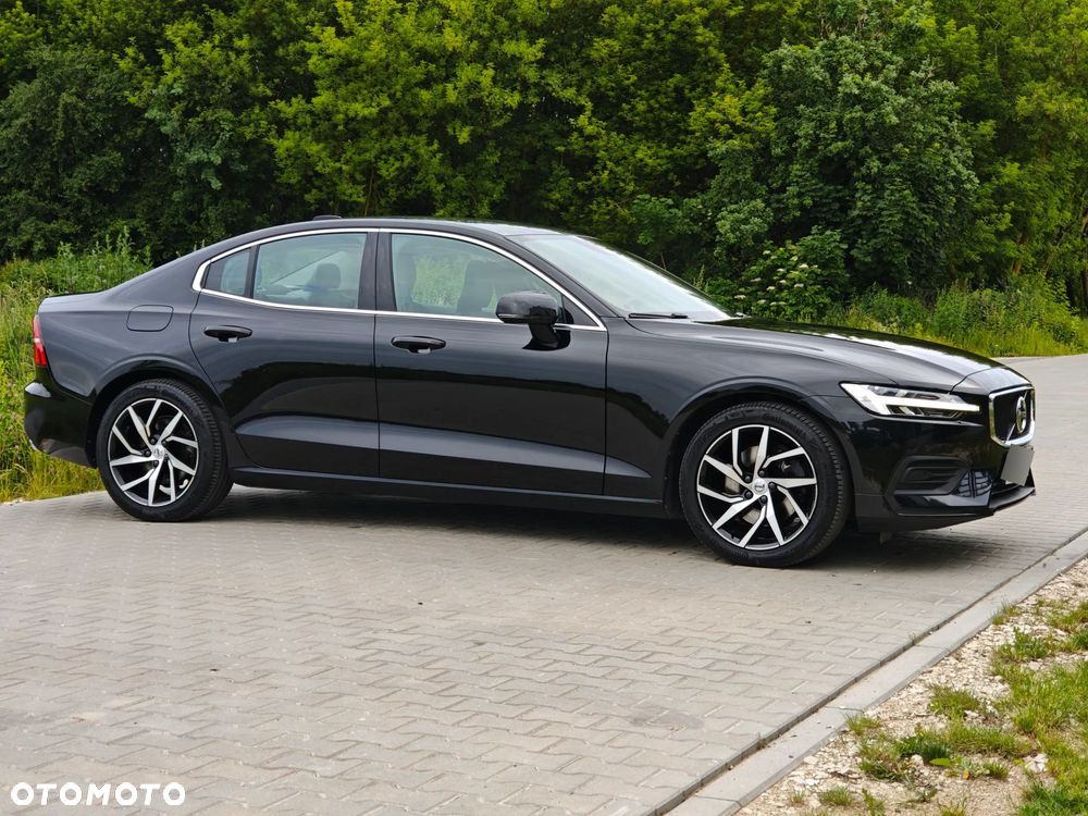 Volvo S60 T4 Momentum Pro - 2