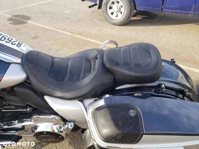 Harley-Davidson Touring Street Glide - 6