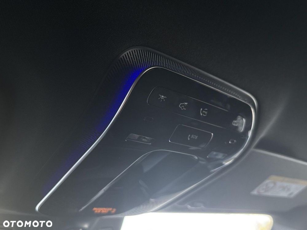 Mercedes-Benz GLC - 23