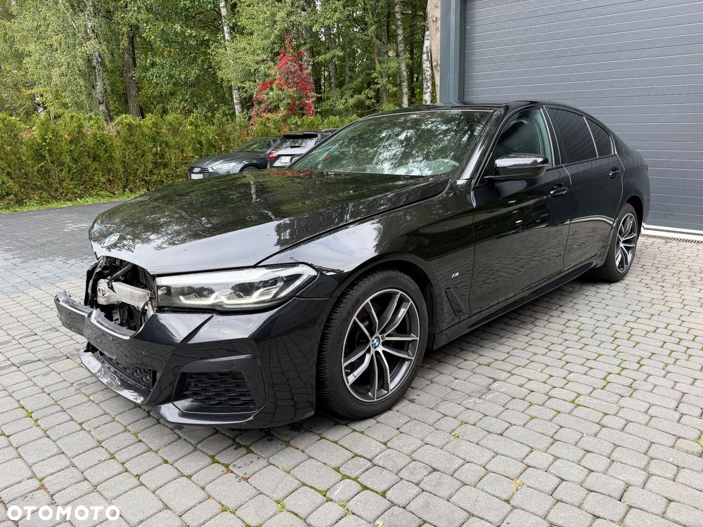 BMW 5 Series 2020 photo 2