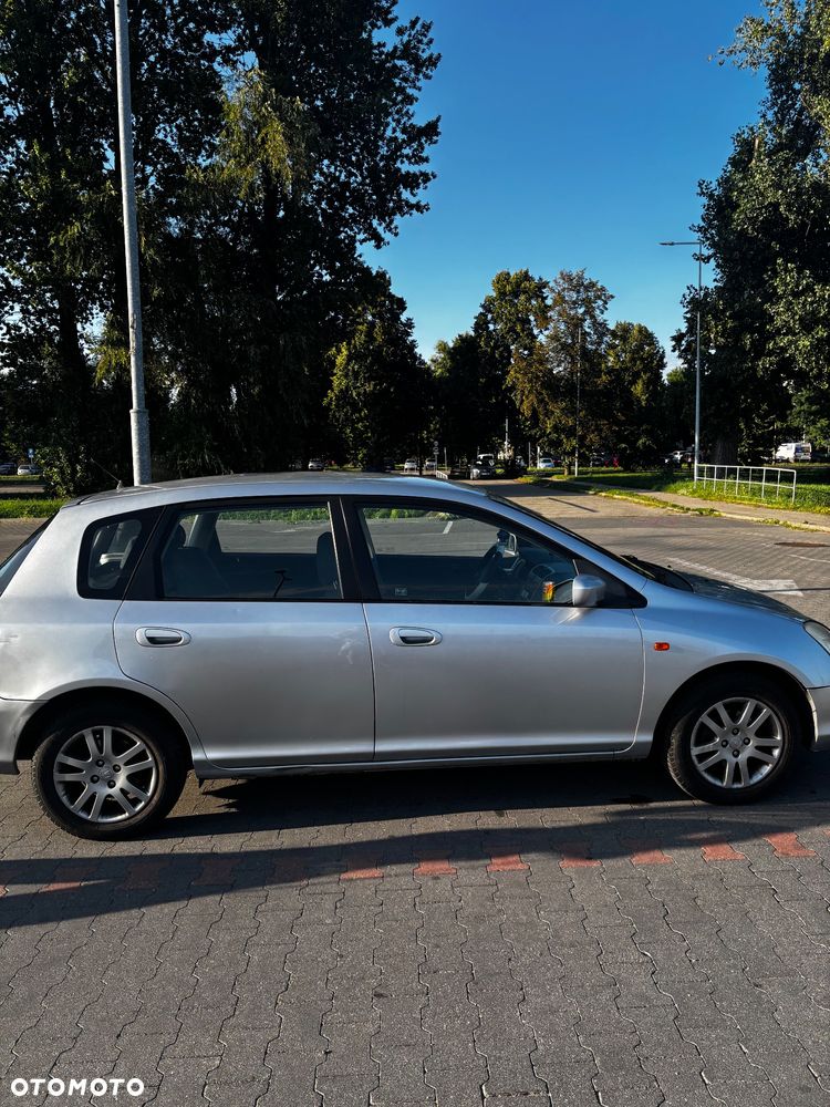 Honda Civic 1.6i ES - 6