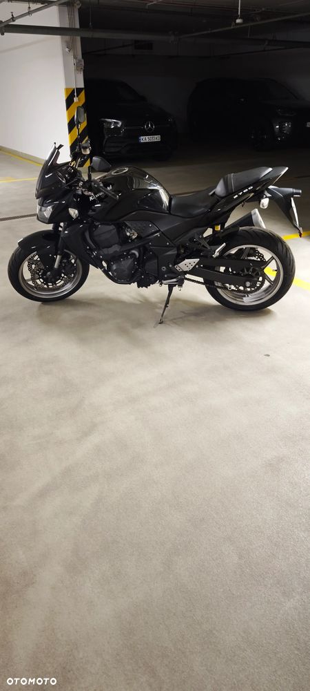 Kawasaki ZR - 19