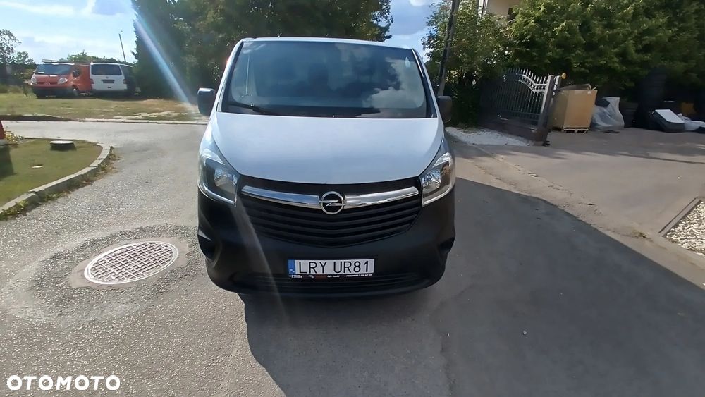 Opel Vivaro - 23