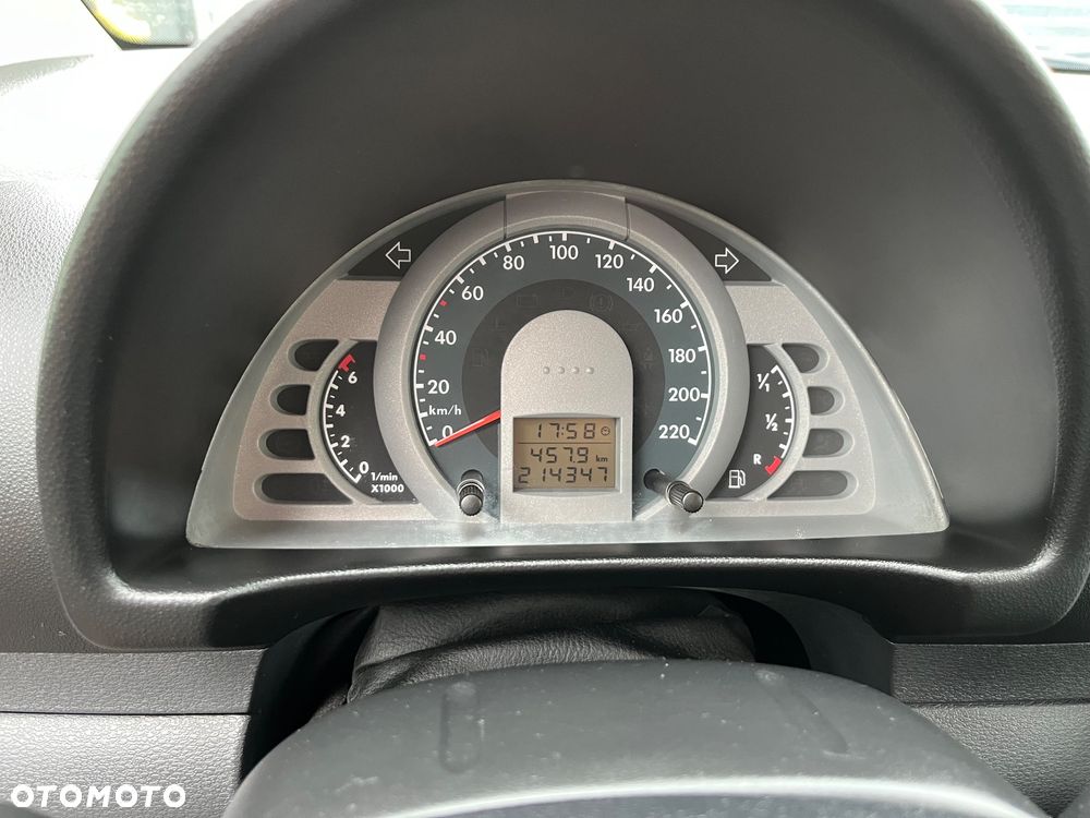 Volkswagen Fox 1.2 - 7