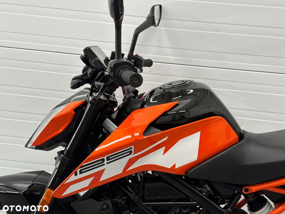 KTM Duke 125 - 17