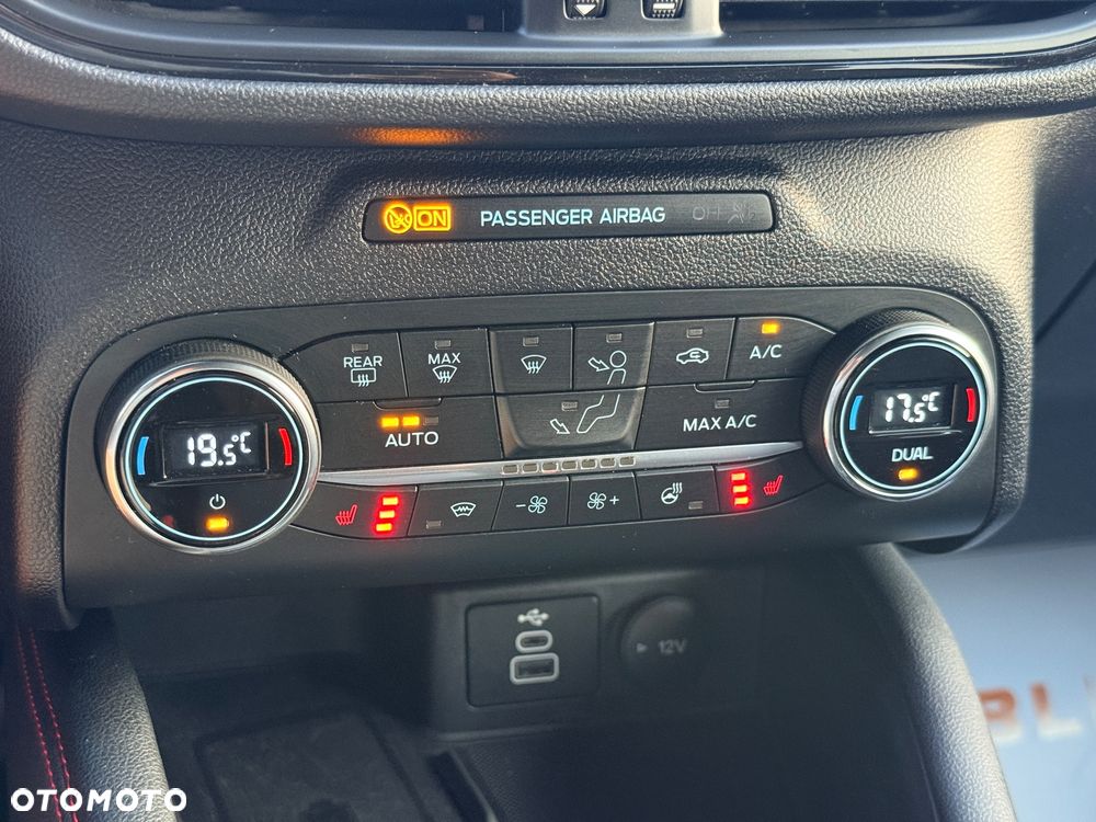 Ford Kuga 1.5 EcoBlue FWD ST-Line - 29