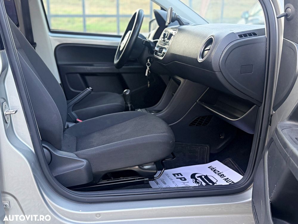 Volkswagen up! - 14
