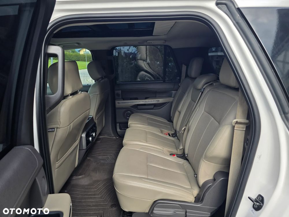 Ford Expedition - 14