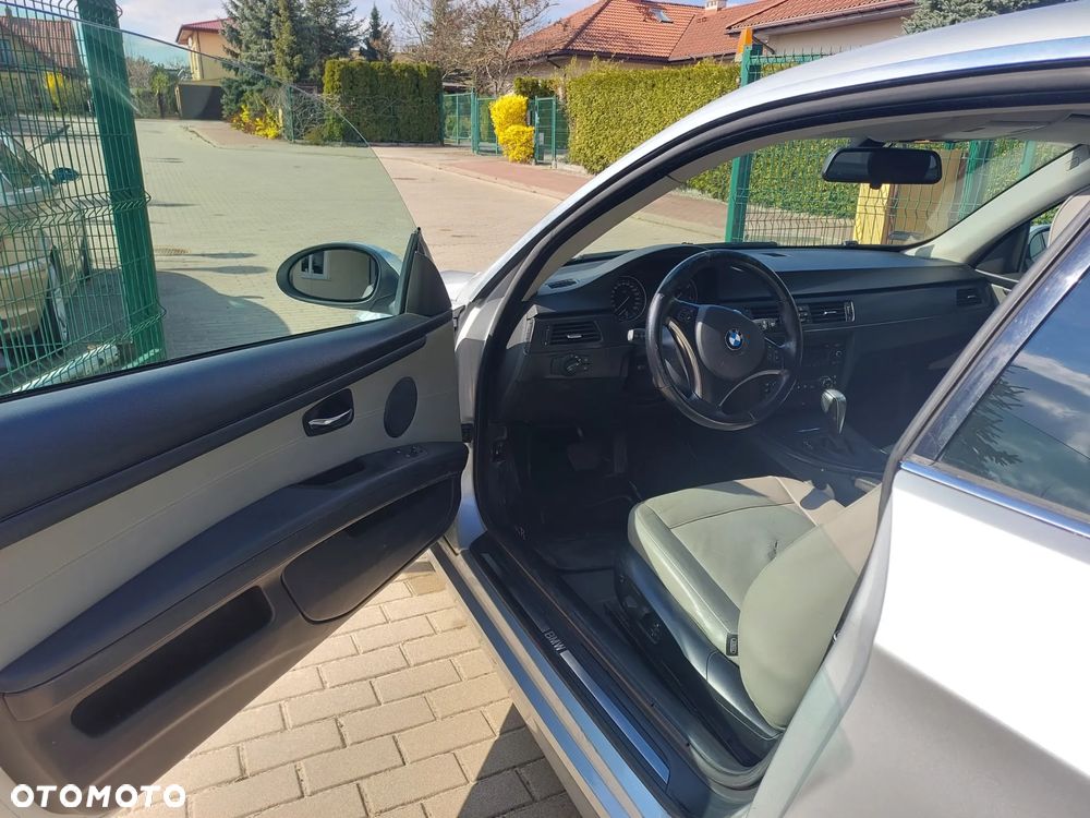 BMW Seria 3 330xd - 12