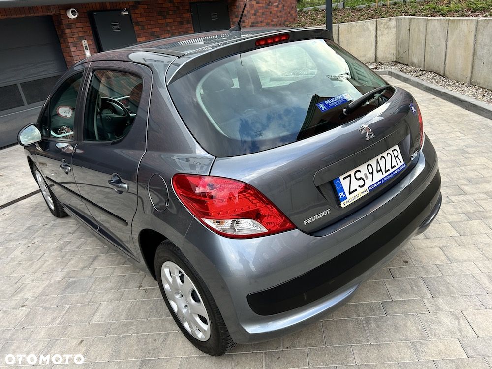 Peugeot 207 - 5