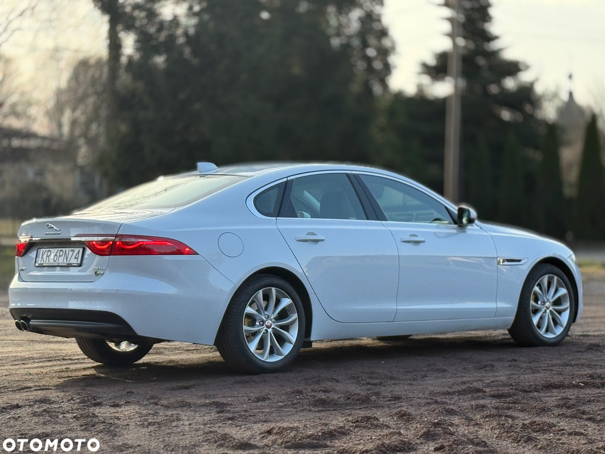 Jaguar XF 2.0 i4D AWD Prestige - 6