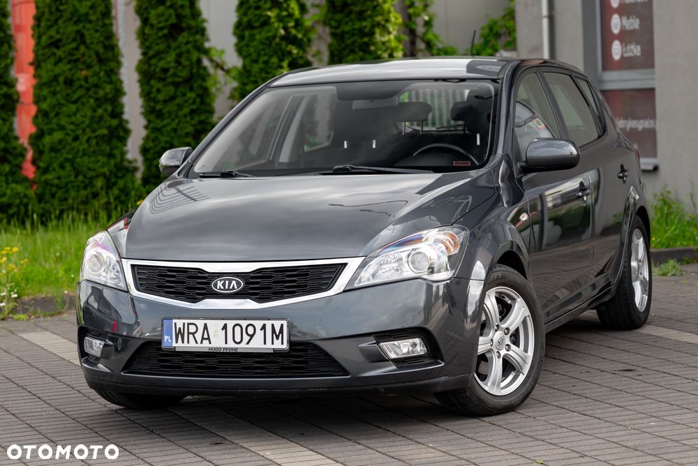 Kia Ceed 1.4 CVVT Spirit - 4