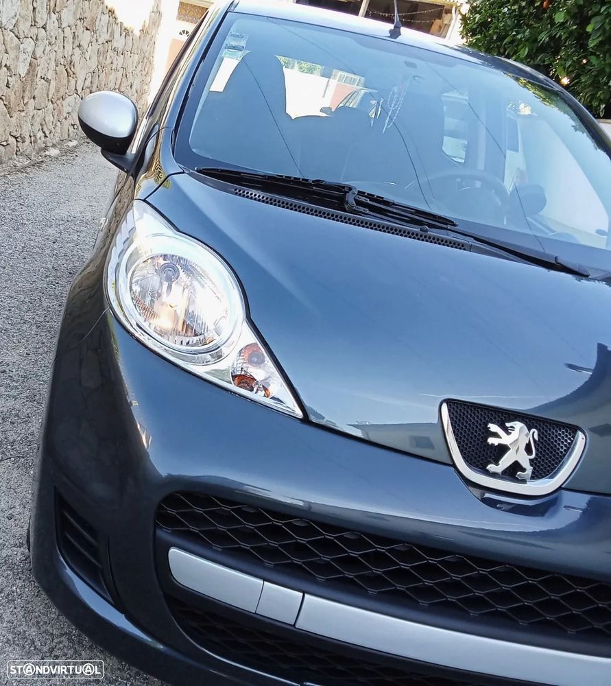 Peugeot 107 1.4 HDi Trendy - 3