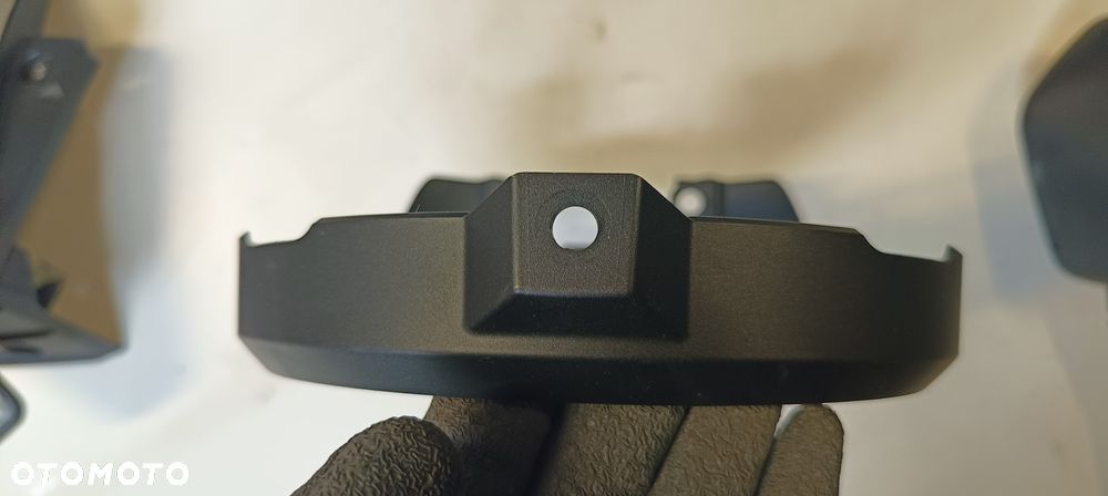 HONDA CB1000R SC80 KOLEKTORY WYDECH CHŁODNICA OWIEWKA BOCZEK KIERUNKOWSKAZ SKRZYNIA BIEGÓW - 18