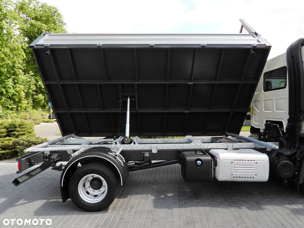DAF LF 180 WYWROTKA TRÓJSTRONNA TEMPOMAT LEDY AUTOMAT  BLIŹNIACZE KOŁA KLIMATYZACJA  180KM - 22
