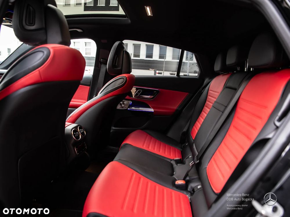 Mercedes-Benz GLC 300 mHEV 4-Matic AMG Line - 11