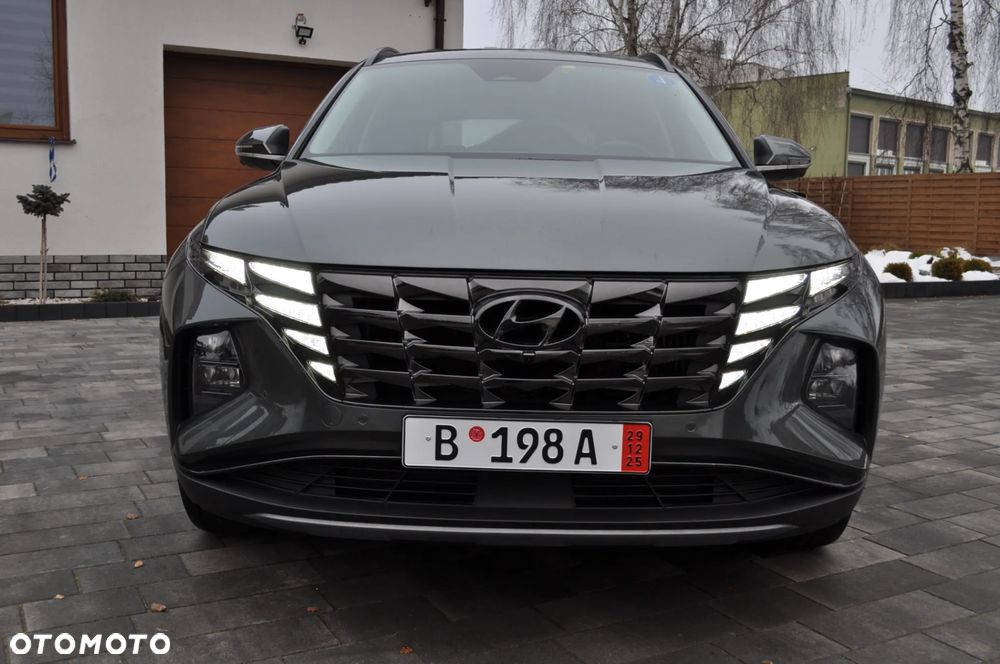 Hyundai Tucson 1.6 T-GDi HEV Platinum 2WD - 17