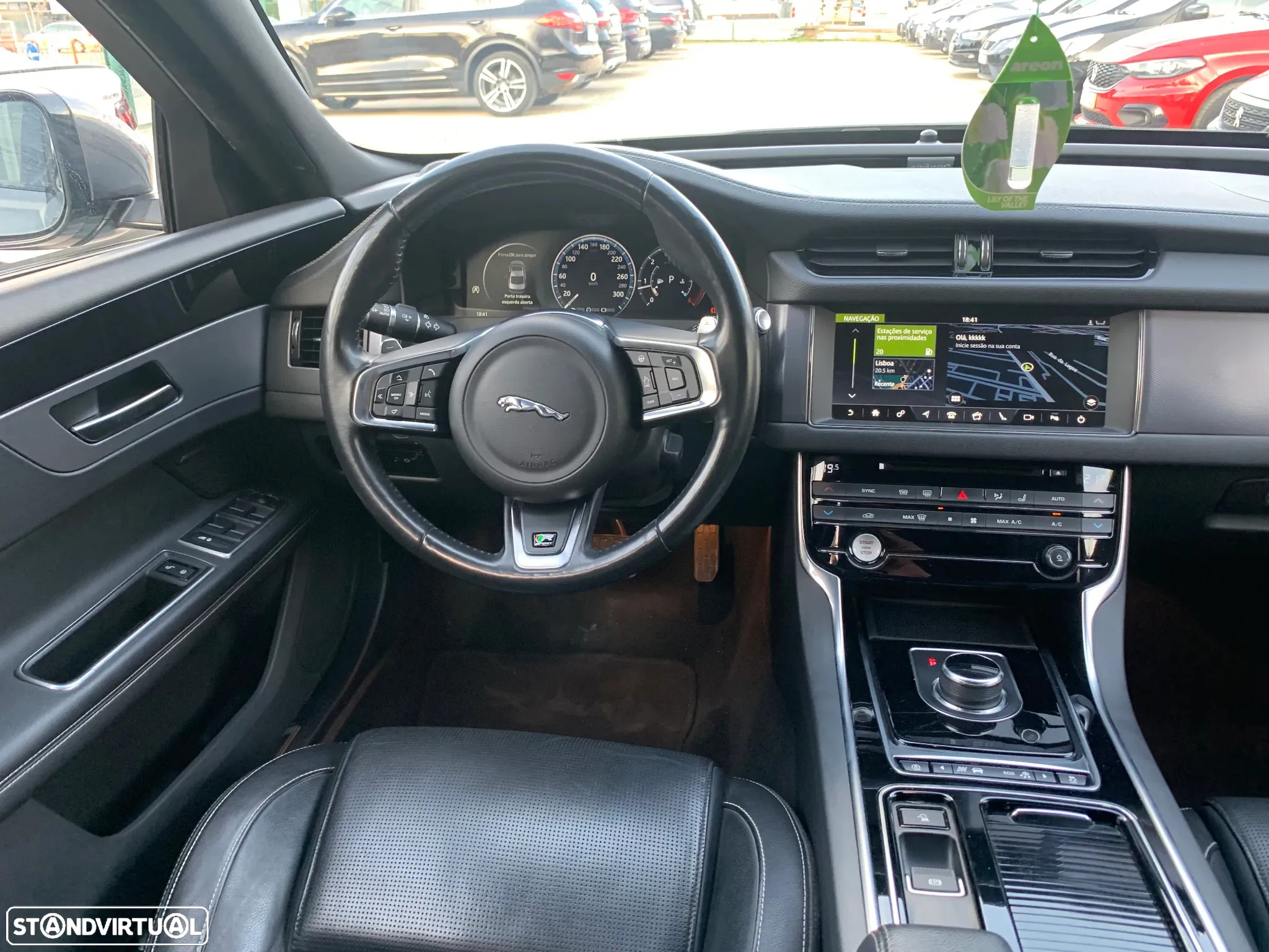 Jaguar XF 20d Aut. R-Sport - 36