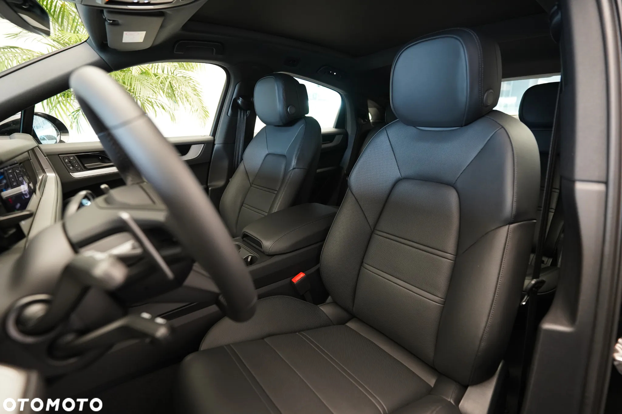 Porsche Cayenne Coupe - 11