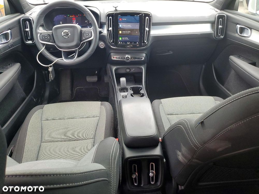 Volvo XC 40 - 7
