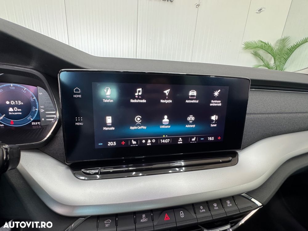 Skoda Octavia 2.0 TDI DSG Style - 24