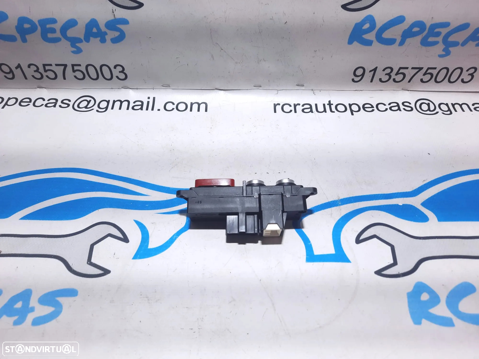 COMUTADOR BOTÃO SWITCH 4 QUATRO PISCAS ALFA ROMEO 159 398 ALFA BRERA 156067821 TRANCAR/DESTRANCAR PORTAS ASR - 3