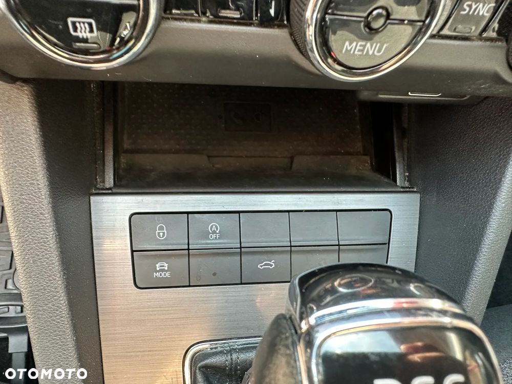 Skoda Octavia 2.0 TDI DSG Soleil - 14