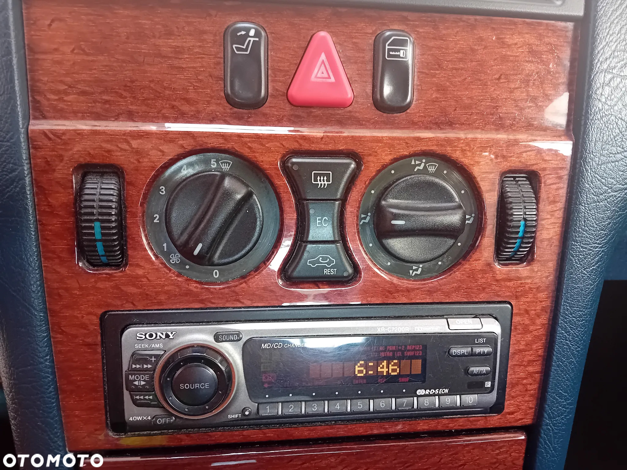 Mercedes-Benz Klasa E 290 T TD Classic - 22