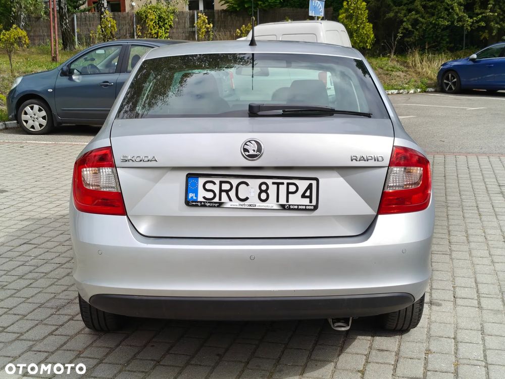 Skoda RAPID 1.6 TDI DPF Ambition Max - 17