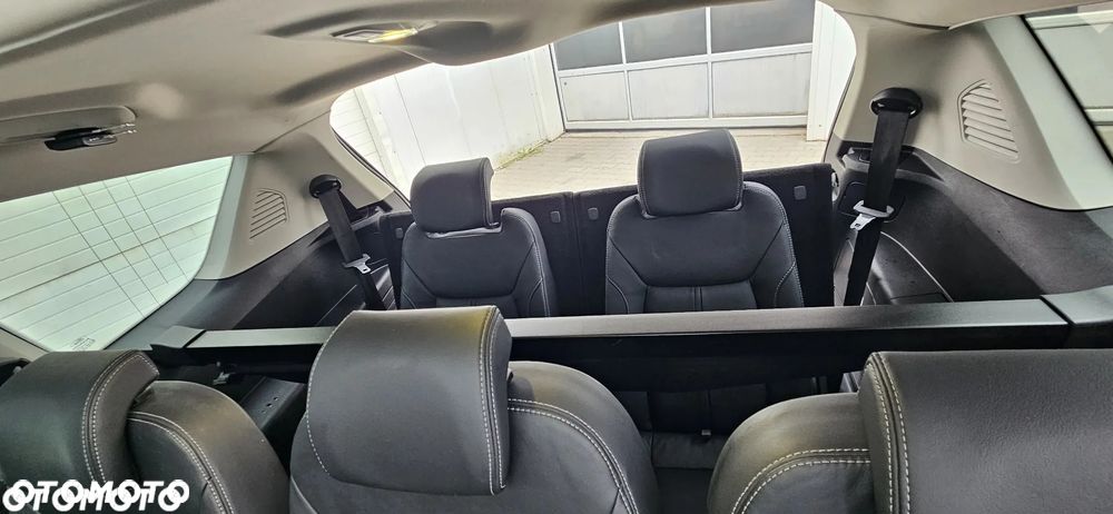 Ford S-Max - 14