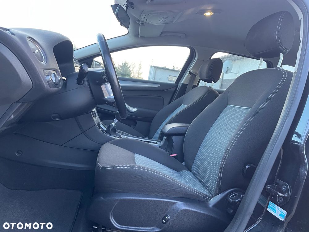 Ford Mondeo 2.0 TDCi S - 12