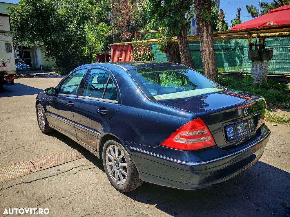 MERCEDES-BENZ C-Class 2000 — imagine 3